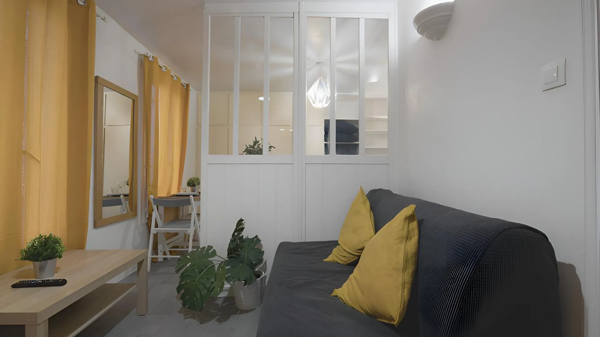 Splendid Studio Apartment Quartier Les Marais Free Netflix Paris