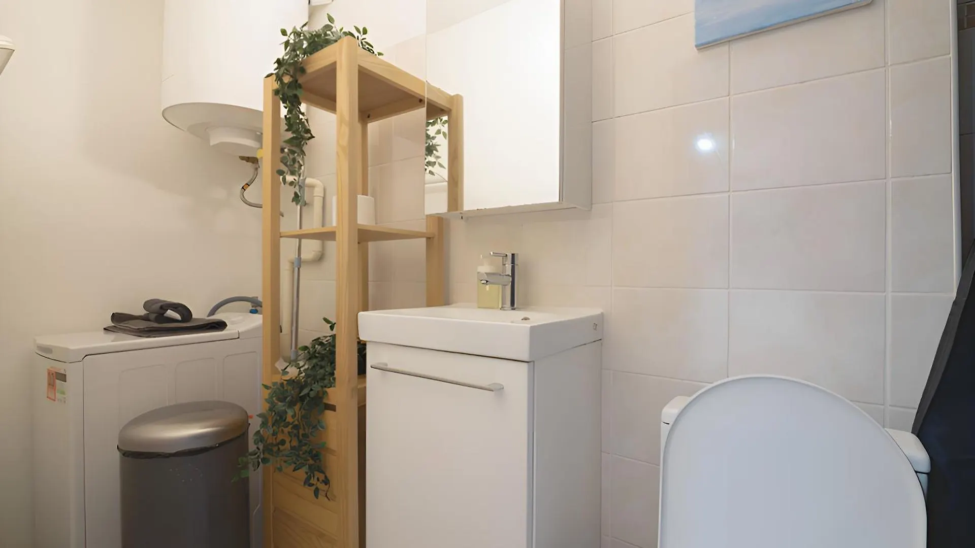 Splendid Studio Apartment Quartier Les Marais Free Netflix Paris France
